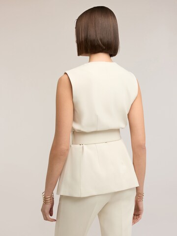 Gilet MOTIVI en beige