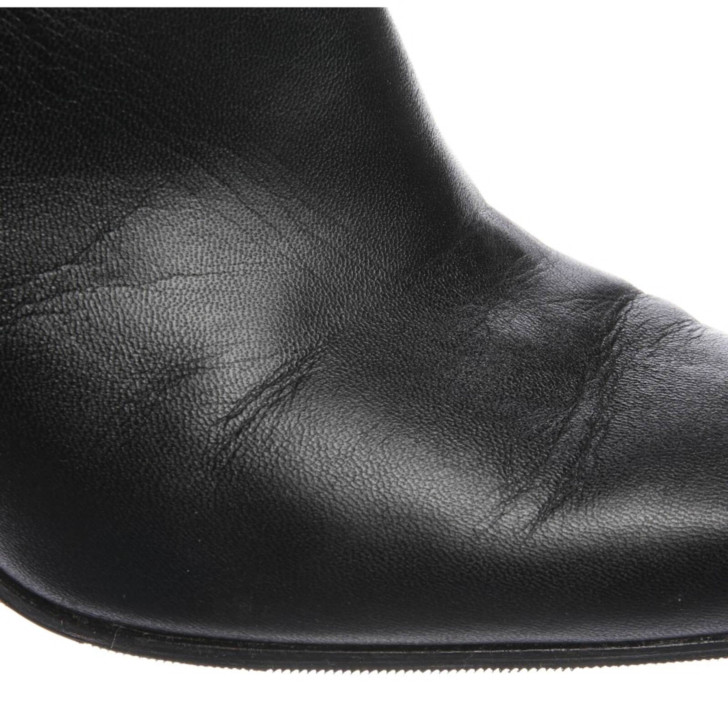 Stuart Weitzman Stiefeletten 37,5 in Schwarz