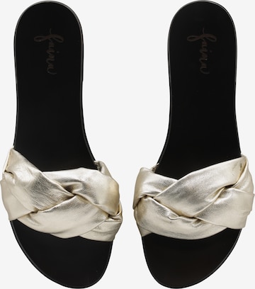 faina Mules in Gold