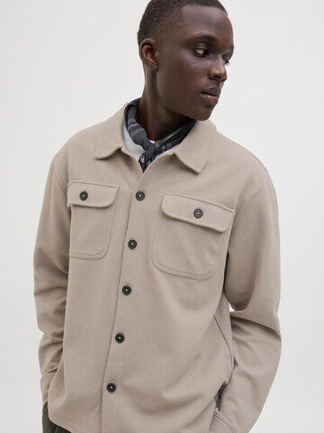 JACK & JONES Comfort Fit Jacke in Grau