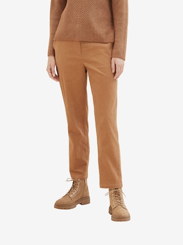 Regular Pantalon chino TOM TAILOR en marron : devant