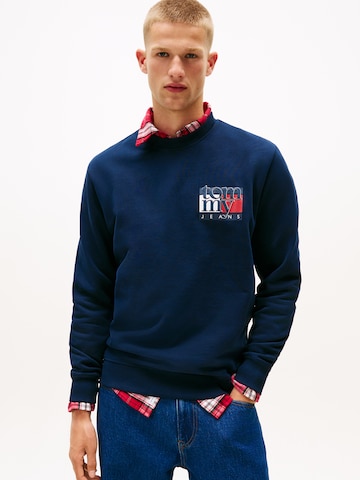 Tommy Jeans Sweatshirt in Blue: front