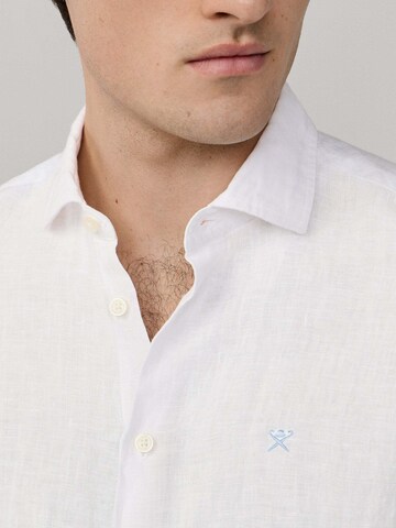 Coupe regular Chemise Hackett London en blanc