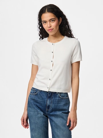 Cardigan 'ORINA' PIECES en blanc : devant