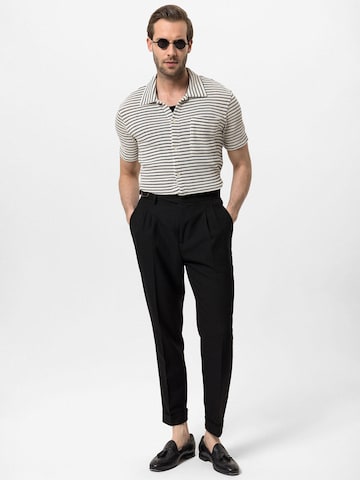 Antioch Regular fit Srajca | bež barva