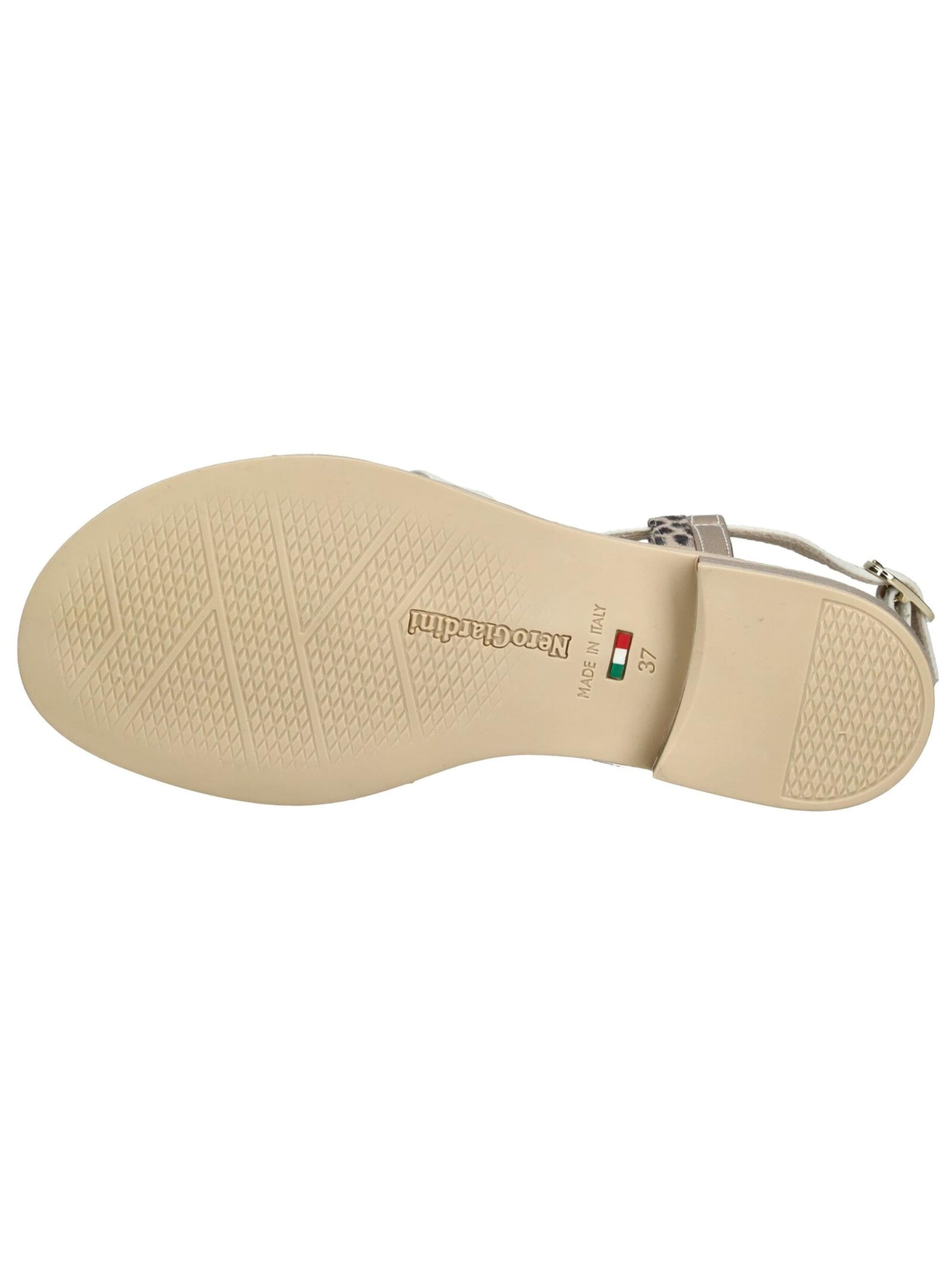 Sandalo con cinturino di Nero Giardini in bianco