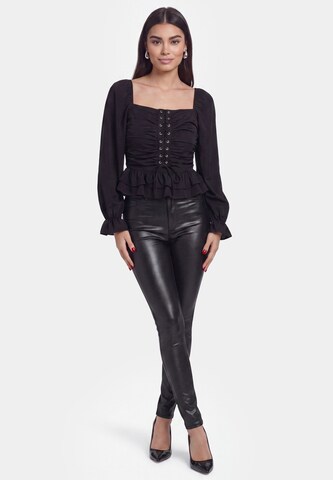 faina - Blusa en negro