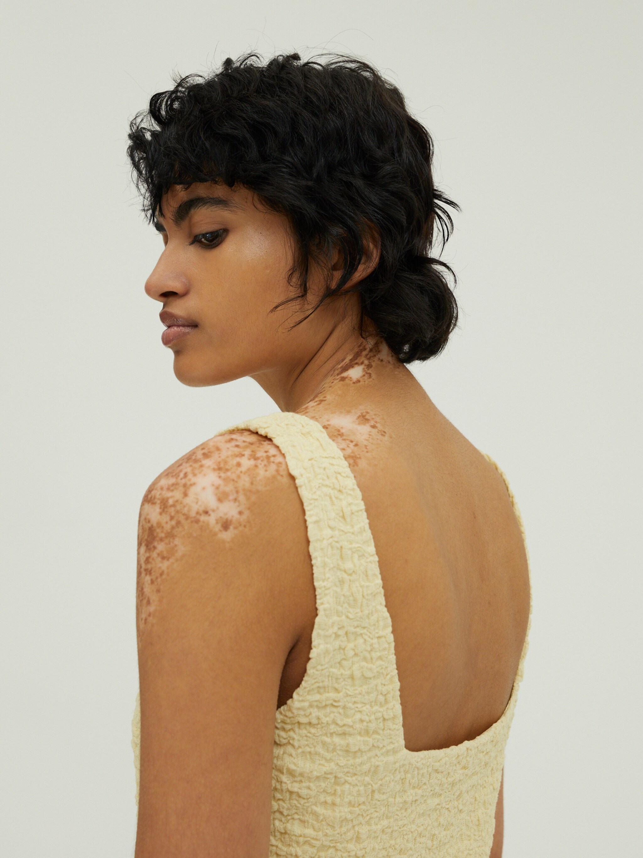 EDITED Produits Haut 'Emilia' jaune