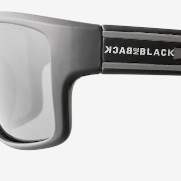 BACK IN BLACK Eyewear Sonnenbrille in Schwarz