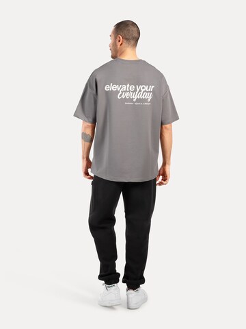 Smilodox T-Shirt 'Tamio' in Grau