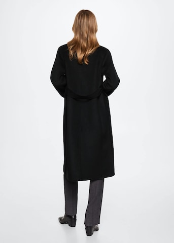 MANGO Přechodný kabát – černá