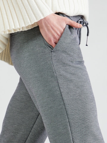 Slimfit Pantaloni 'Le44ana' di ZABAIONE in grigio