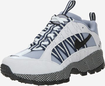 Nike Sportswear Sneakers laag 'AIR HUMARA' in Grijs: voorkant