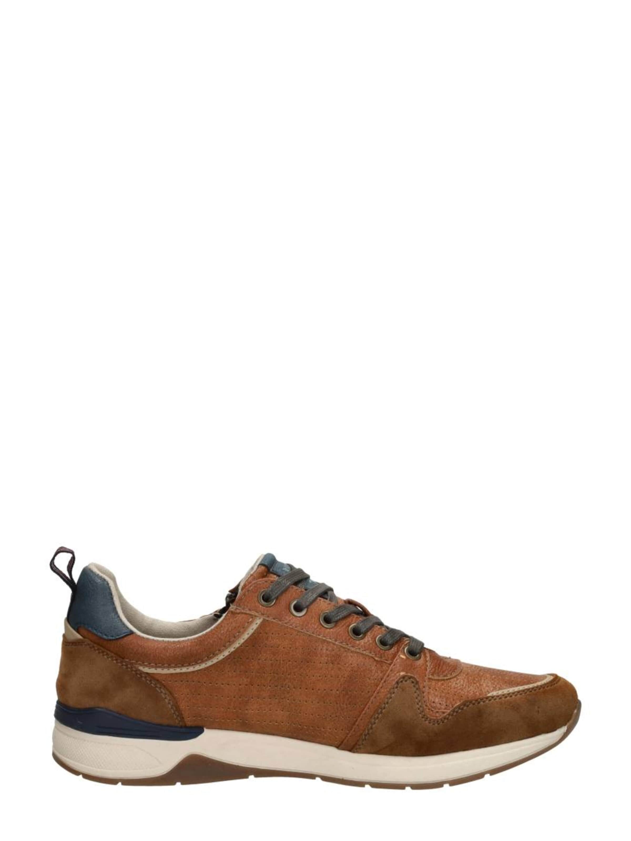 Baskets basses 'Sneakers Laag' MUSTANG en marron