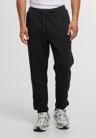 Sergio Tacchini Tapered Hose 'Cesena' in Schwarz: Vorderseite