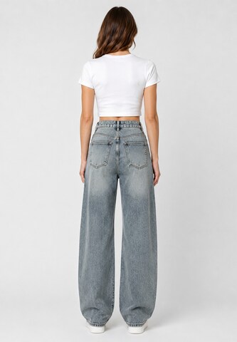 Elara Vat Jeans in Blauw