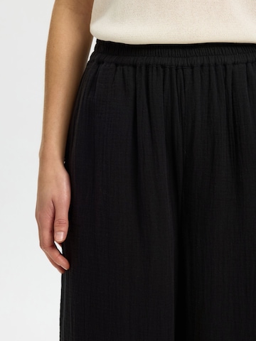 SELECTED Wide Leg Hose in Schwarz