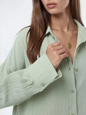 T-shirt Busem en vert