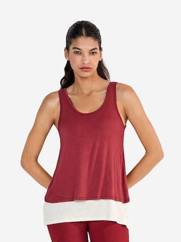 Gisela - Top en rojo: frente