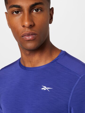 T-Shirt fonctionnel Reebok en bleu