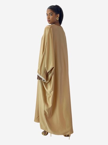 Elara Kleid in Beige