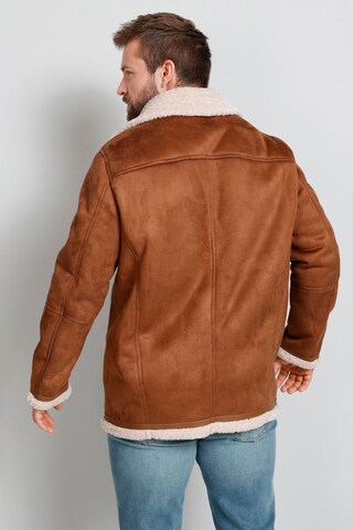 Boston Park Between-Season Jacket in Brown