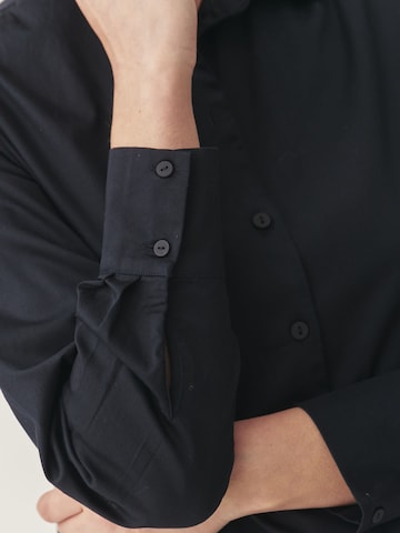 TATUUM Košilové šaty 'Aliani' – modrá