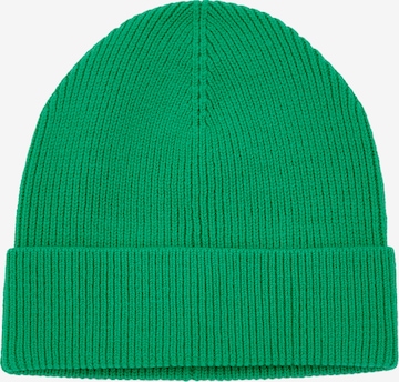 EDITED Beanie 'Enya' in Green: front