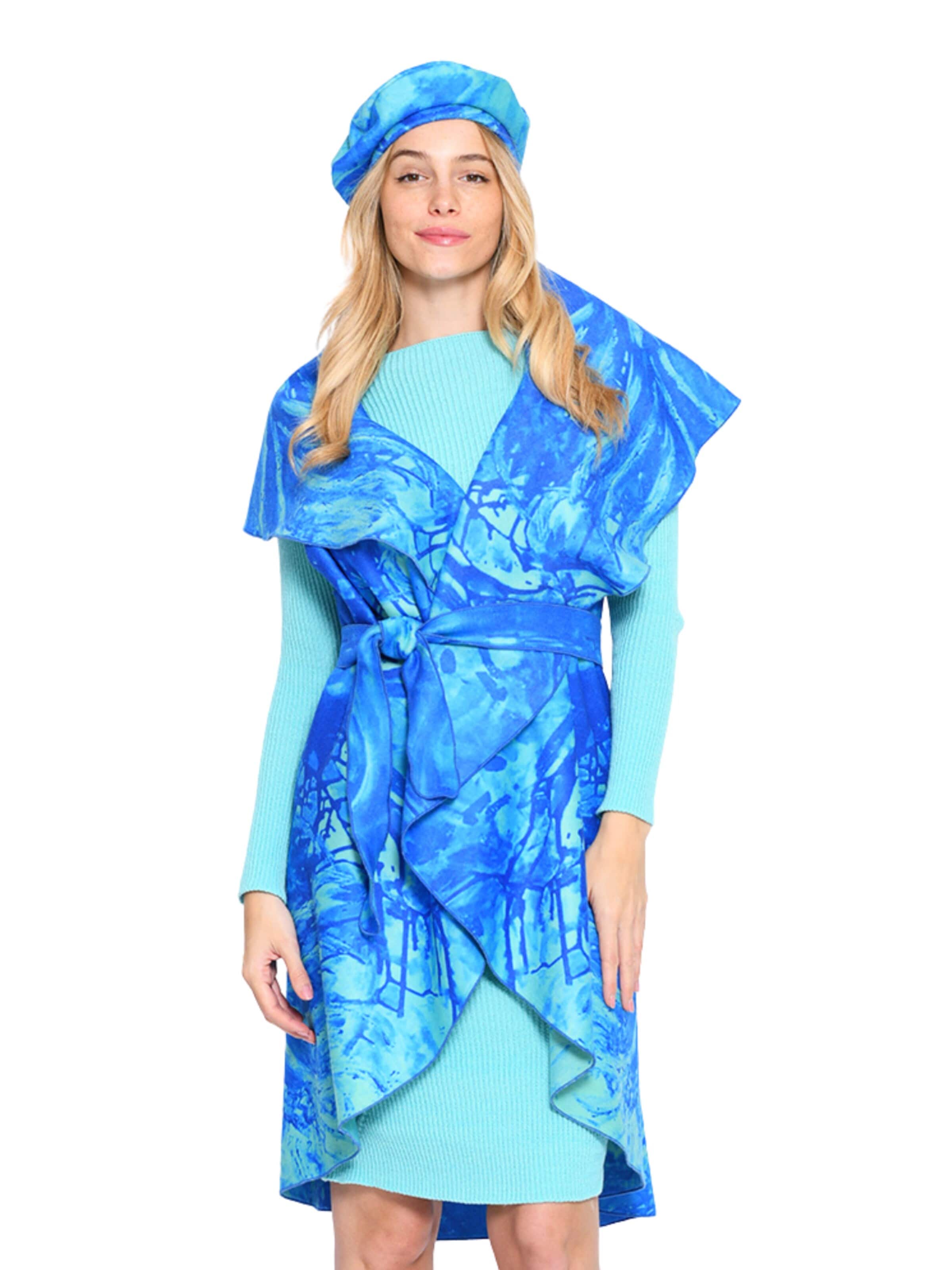 Csillag Zsuzsi Vest 'Dina' in Blue: front