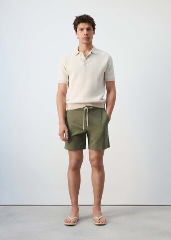 MANGO MAN Regular Shorts 'Rey' in Grün