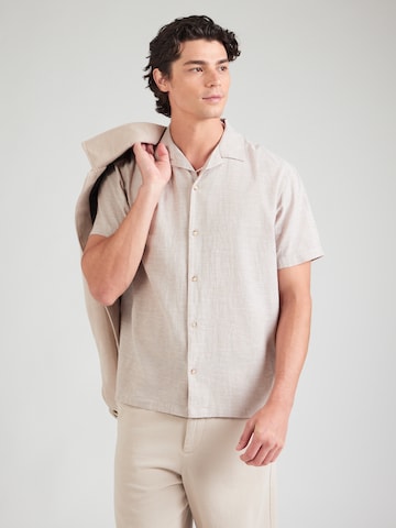JACK & JONES - Ajuste confortable Camisa 'JJESUMMER' en beige: frente