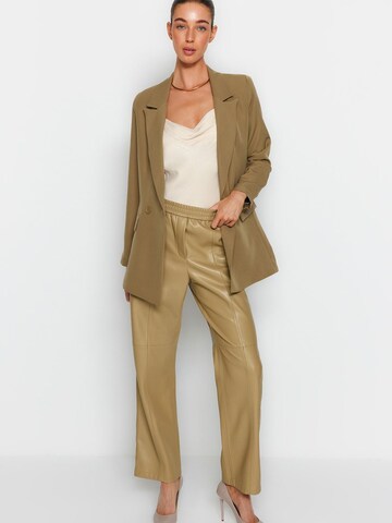 Blazer di Trendyol in verde