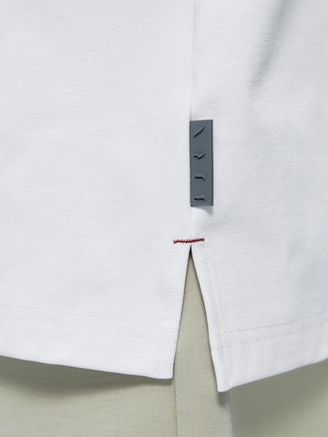 Born Functioneel shirt 'Tirreno' in Wit