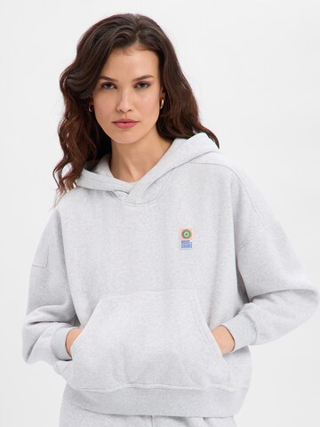 Sweat-shirt ' Baptown ' AMERICAN VINTAGE en gris : devant