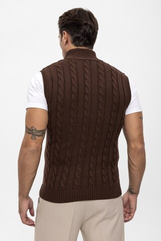 Felix Hardy Sweater in Brown