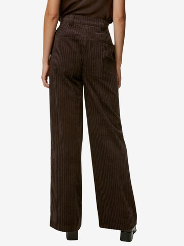 Wide leg Pantaloni di Marks & Spencer in marrone