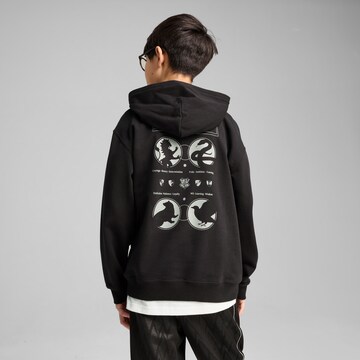 PUMA Sweatshirt in Schwarz: Vorderseite