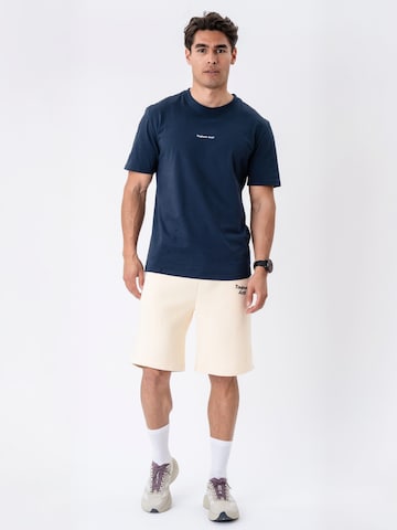 Regular Pantalon ' Apres ' Toujours Actif en blanc