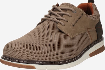 TOM TAILOR Urheilulliset nauhakengät värissä ruskea: etupuoli