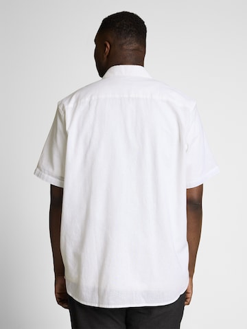 TOM TAILOR Men + Regular fit Button Up Shirt in White