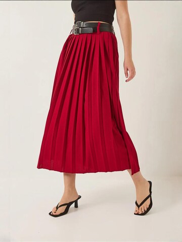 Gonna di Bianco Lucci in rosso: frontale