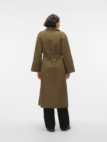 Manteau mi-saison 'TAYLOR' VERO MODA en vert