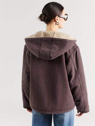 Carhartt WIP Φθινοπωρινό και ανοιξιάτικο μπουφάν 'Mitch' σε καφέ