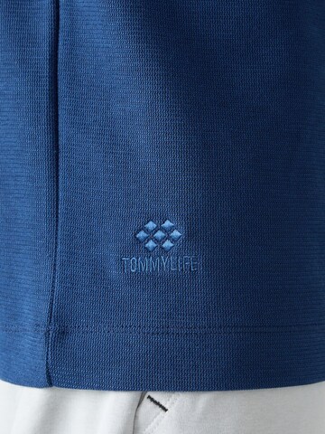 Tommy Life - Camisa em azul