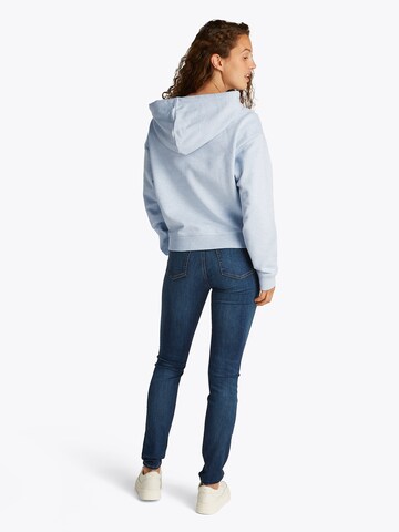 TOMMY HILFIGER Mikina - Modrá