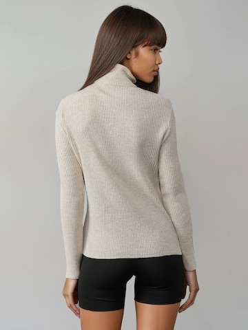 My fashion Sweater in Beige