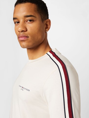 TOMMY HILFIGER Bluser & t-shirts i hvid