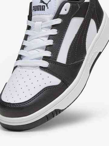 Sneaker 'Rebound V6' di PUMA in bianco