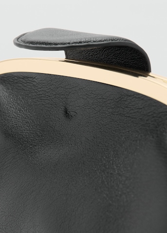 MANGO Clutch 'NOEMI' in Black