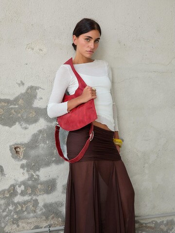 MAS1 Shoulder Bag 'D Bag x Duo' in Red